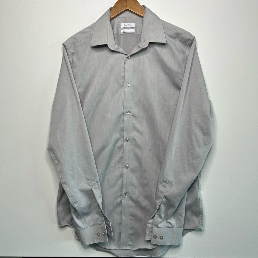 Calvin Klein Men's Grey Dress Shirt Slim Fit Size Medium